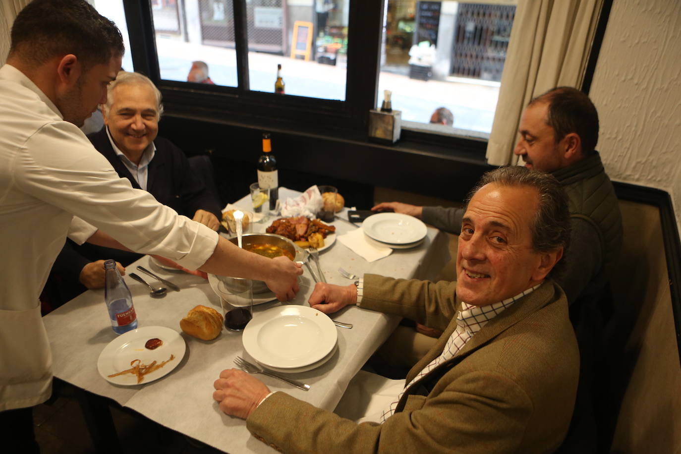 Fotos: Restaurantes para probar el menú del Antroxu en Oviedo