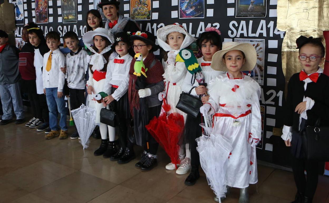 Carnaval: El paseo de la fama de Ventanielles