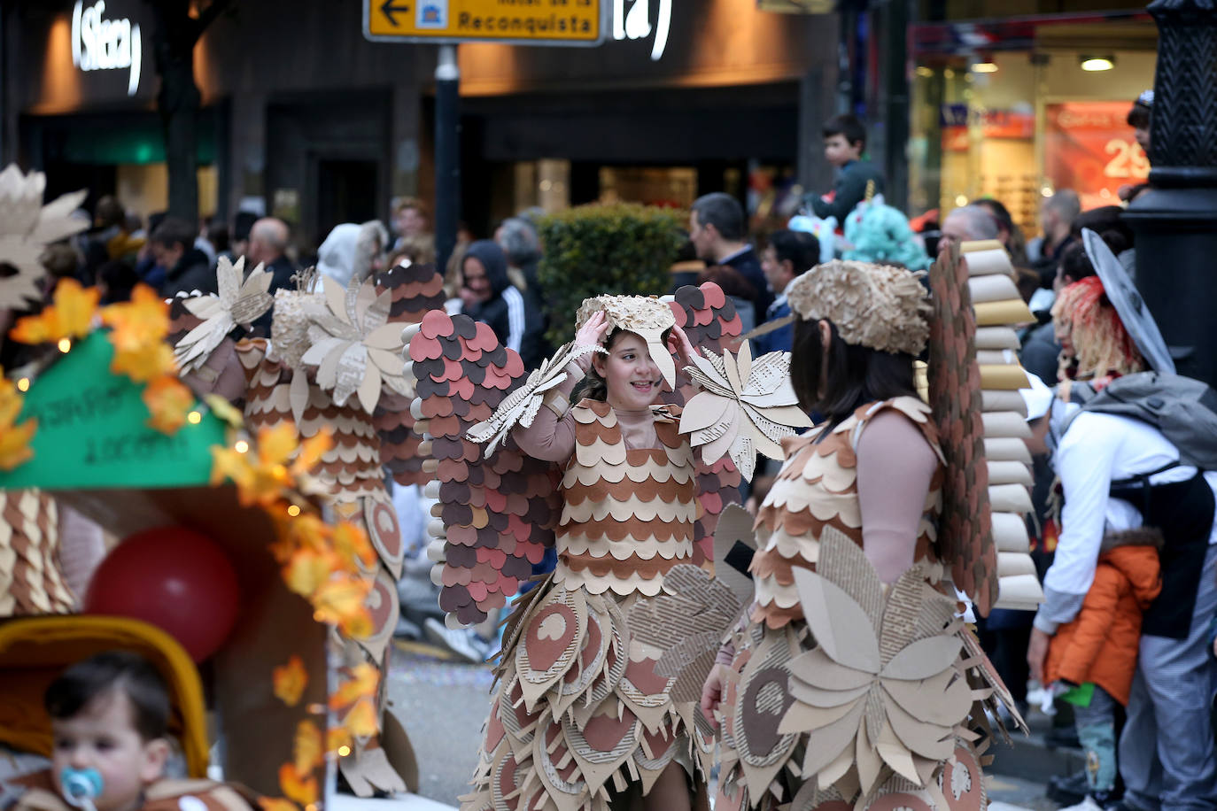 Fotos: Derroche de color y diversión en el carnaval de Oviedo