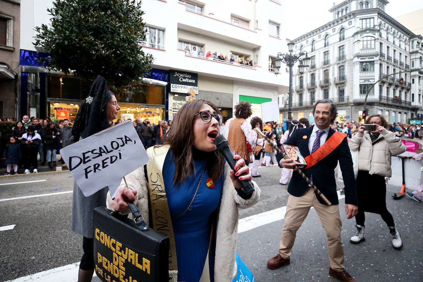 Fotos: Derroche de color y diversión en el carnaval de Oviedo