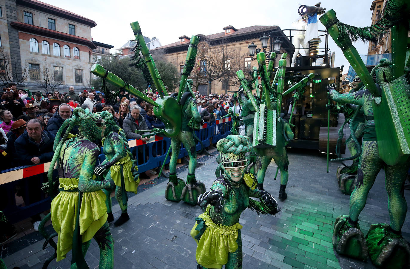 Fotos: Derroche de color y diversión en el carnaval de Oviedo