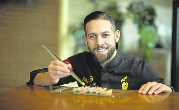 Malaca. Al frente de la cocina está Ramón González, que es quien imprime esa inquietud por la innovación constante. 