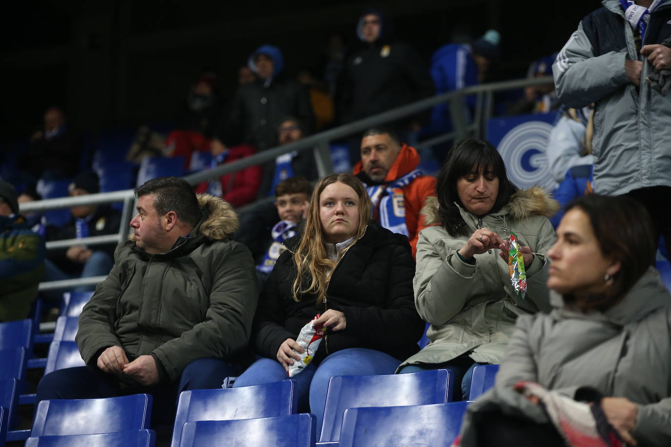 Fotos: ¿Estuviste en el Real Oviedo - Albacete? ¡Búscate!