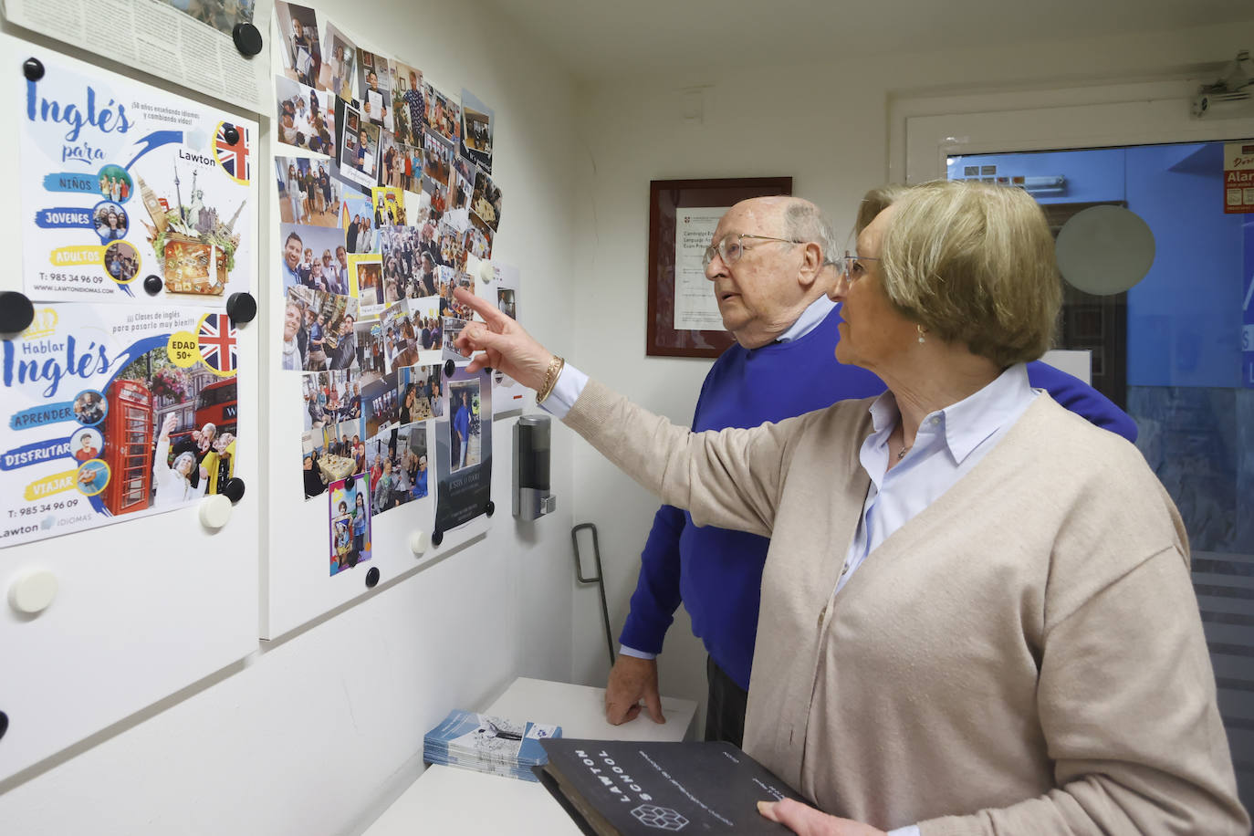 Fotos: 50 años de idiomas en Gijón con los Lawton