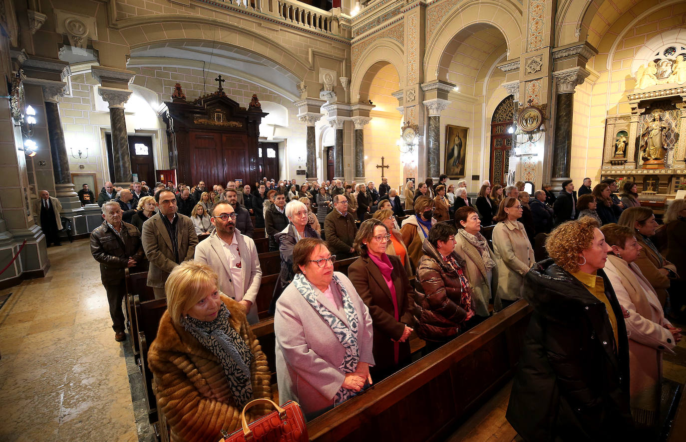 Emotivo adiós a Francisco Gayoso, referente en las confiterías de Oviedo