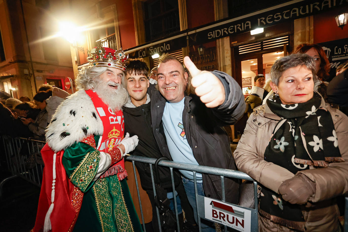 Los Reyes en el Ayuntamiento de Gijón