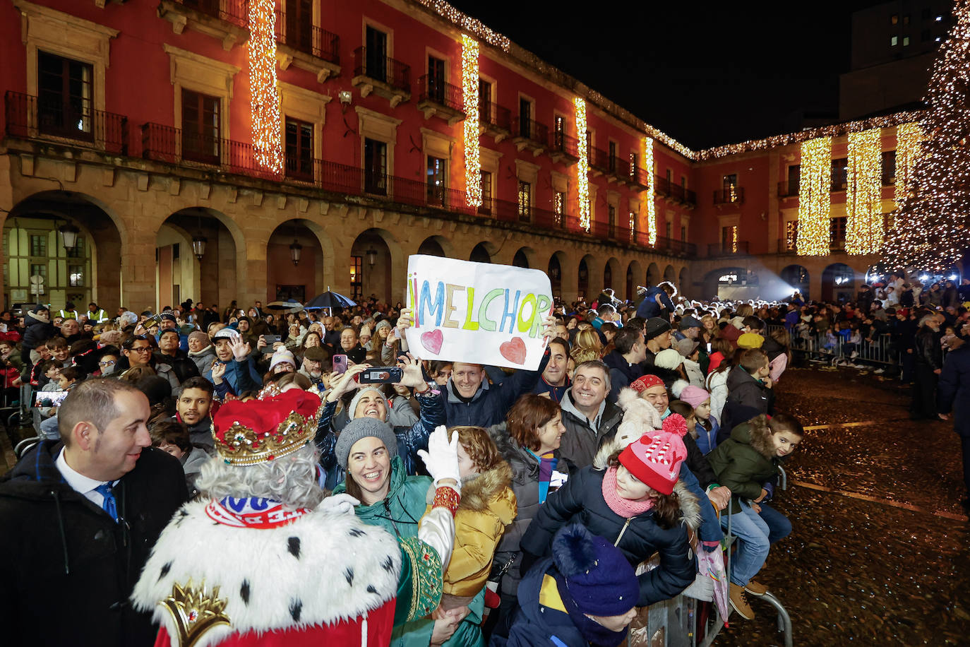 Los Reyes en el Ayuntamiento de Gijón