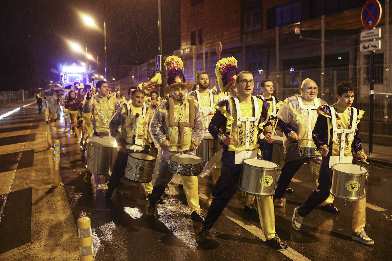 Lugones recibe a los Reyes Magos con los brazos abiertos