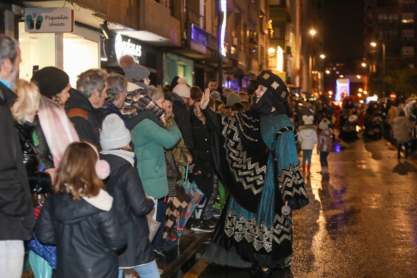 Todas las fotos de la cabalgata de los Reyes Magos en Avilés