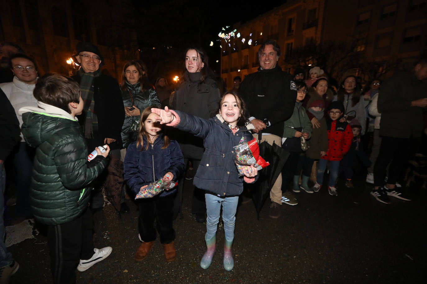 Todas las fotos de la cabalgata de los Reyes Magos en Avilés