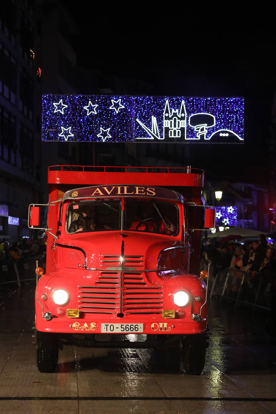 Todas las fotos de la cabalgata de los Reyes Magos en Avilés