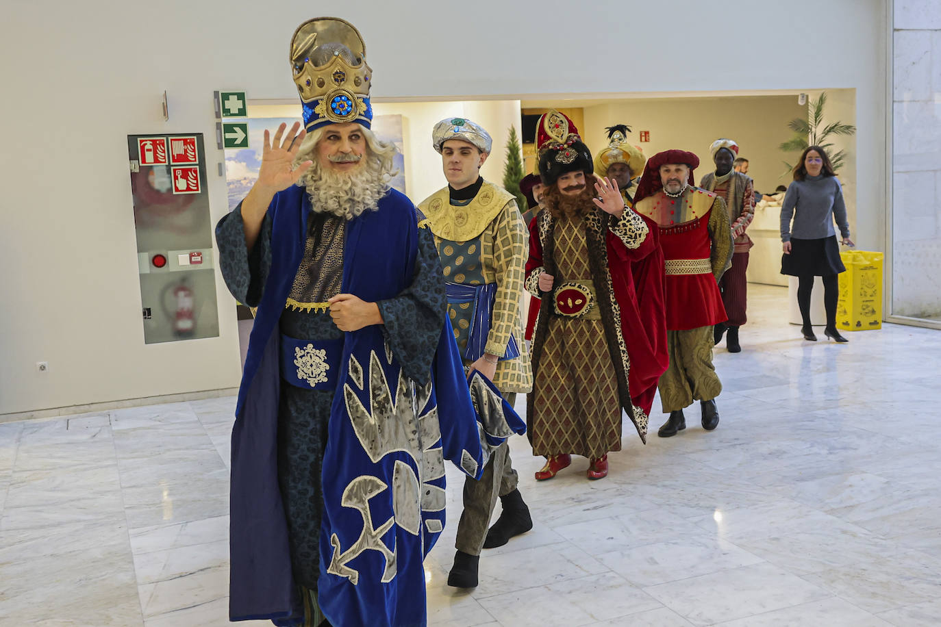 Ilusión y nervios en Oviedo antes de la cabalgata de los Reyes Magos