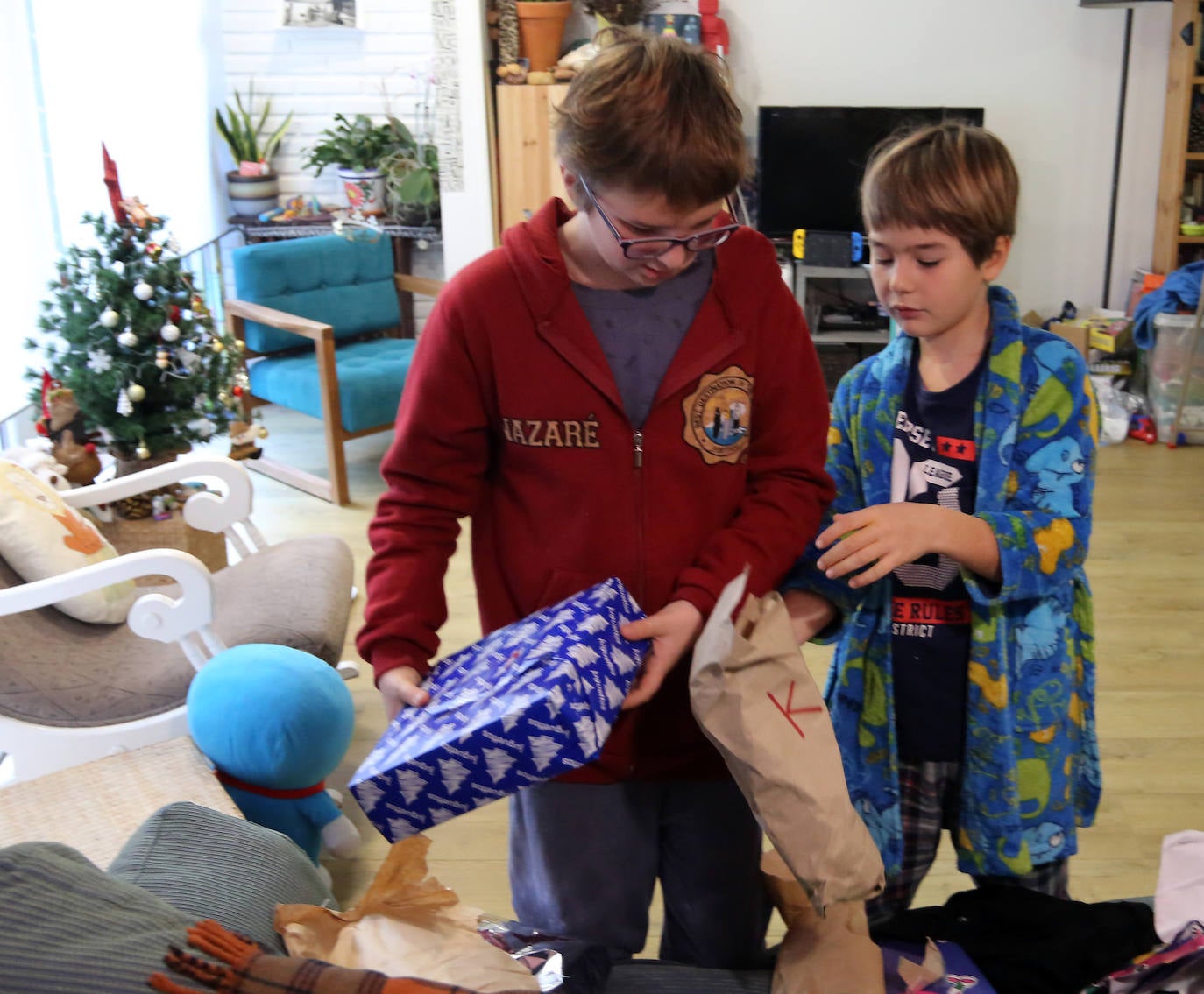 Una mañana de Reyes cargada de ilusión y de regalos en Asturias