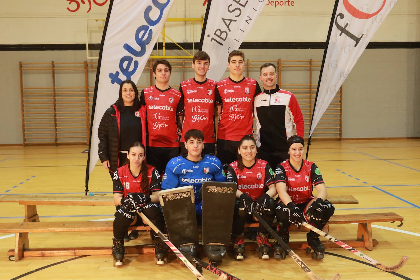 Así ha sido la presentación de equipos del Telecable en el pabellón Mata-Jove