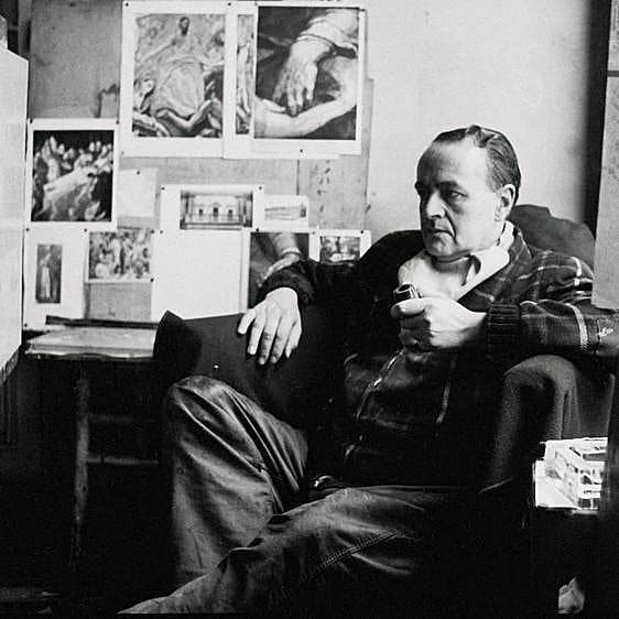 Luis Fernández en su estudio de París en 1957.