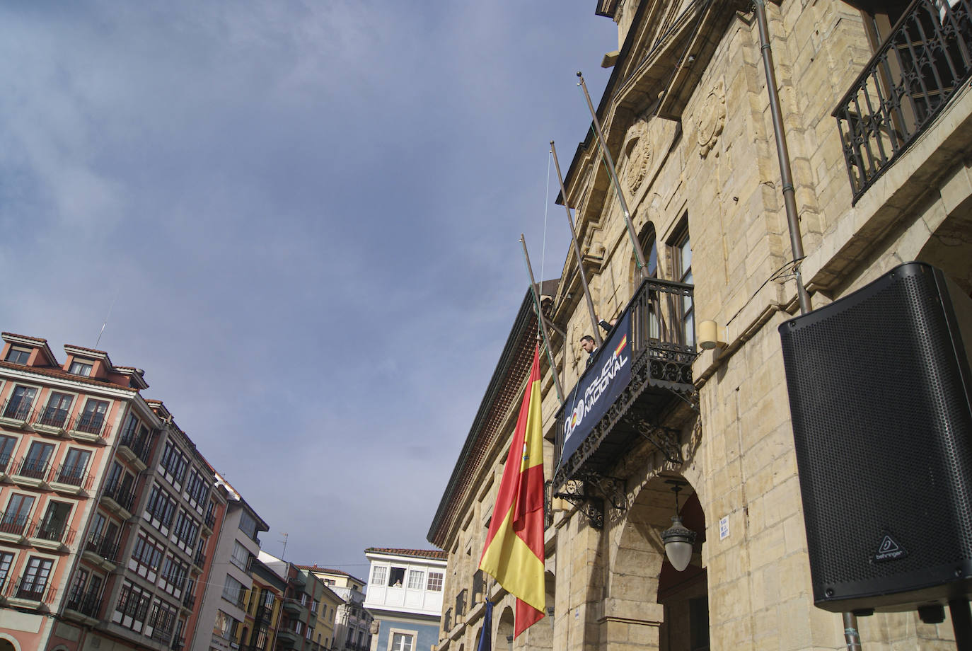 Avilés celebra los 200 años de la Policía Nacional