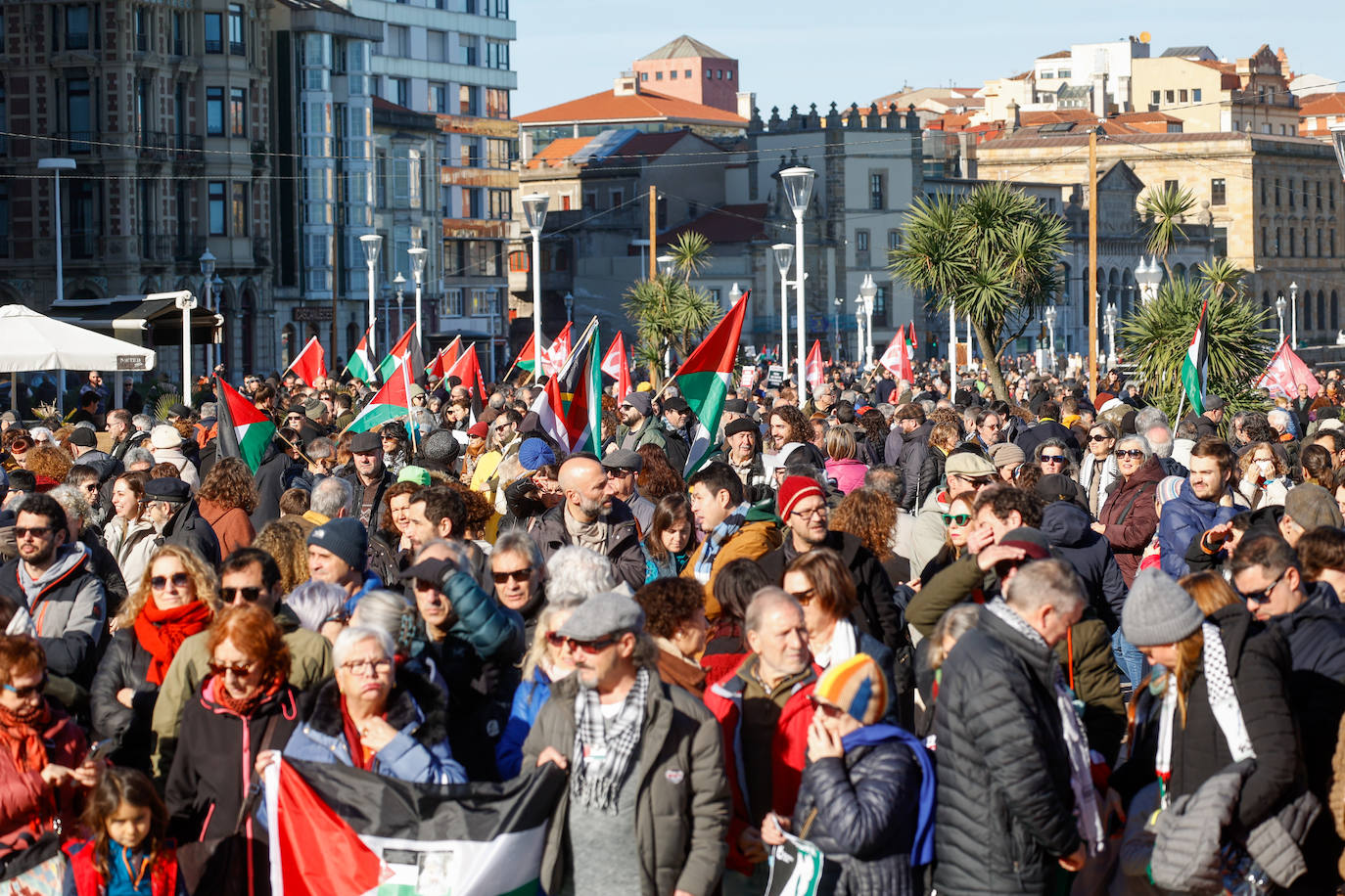 Concentración de apoyo al pueblo palestino en Gijón