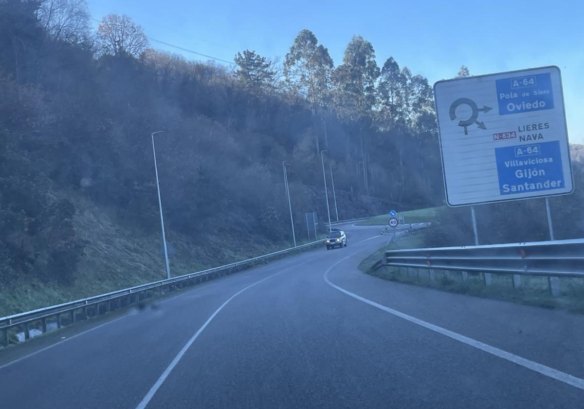 Y de Bimenes, en el tramo de Lieres a su llegada al entronque con la autovía del Cantábrico.