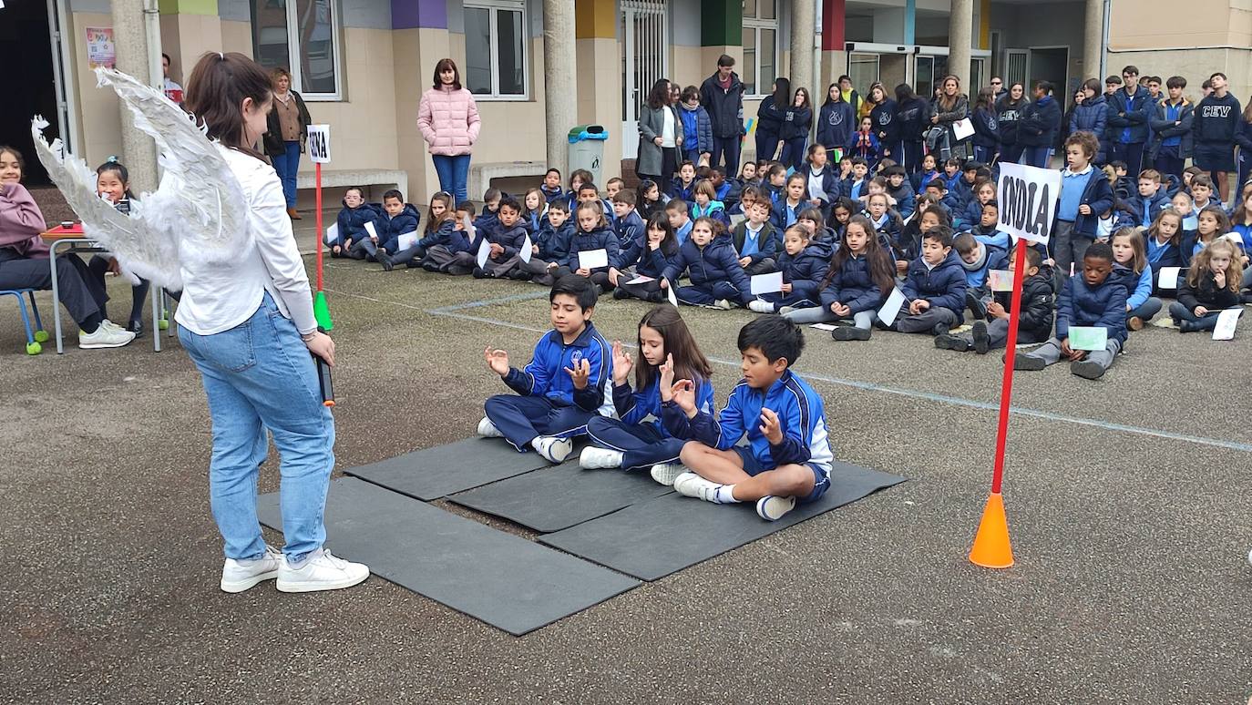 Así celebraron los colegios de Gijón el Día de la Paz