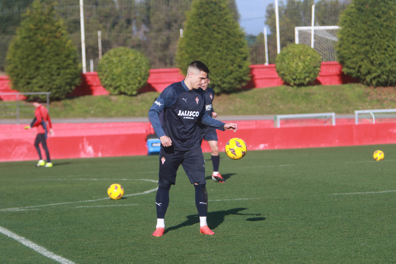 Las imágenes del entrenamiento del Sporting de Gijón