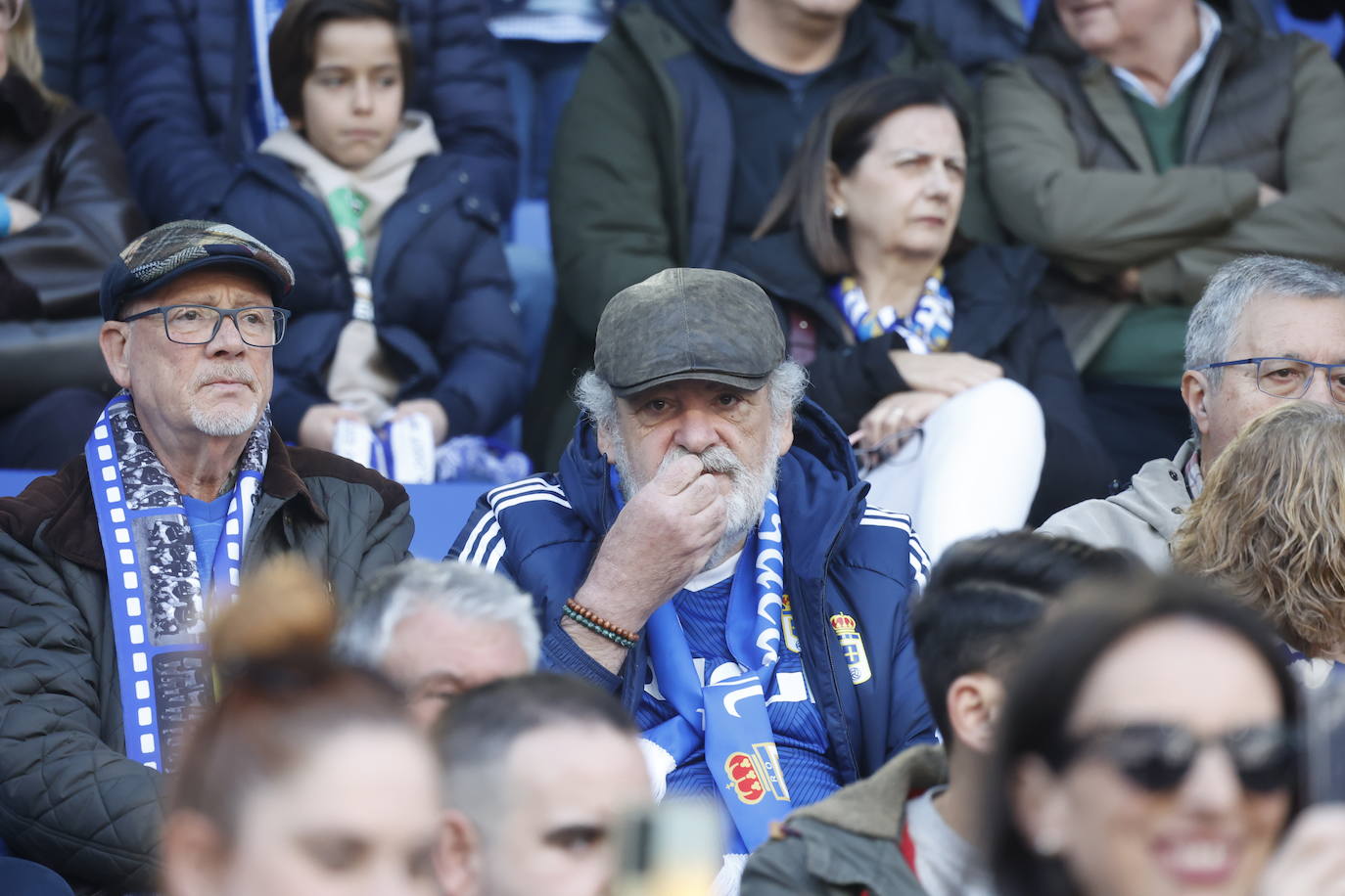 ¿Estuviste viendo el Real Oviedo - Eldense? ¡Búscate en las fotos del Tartiere!