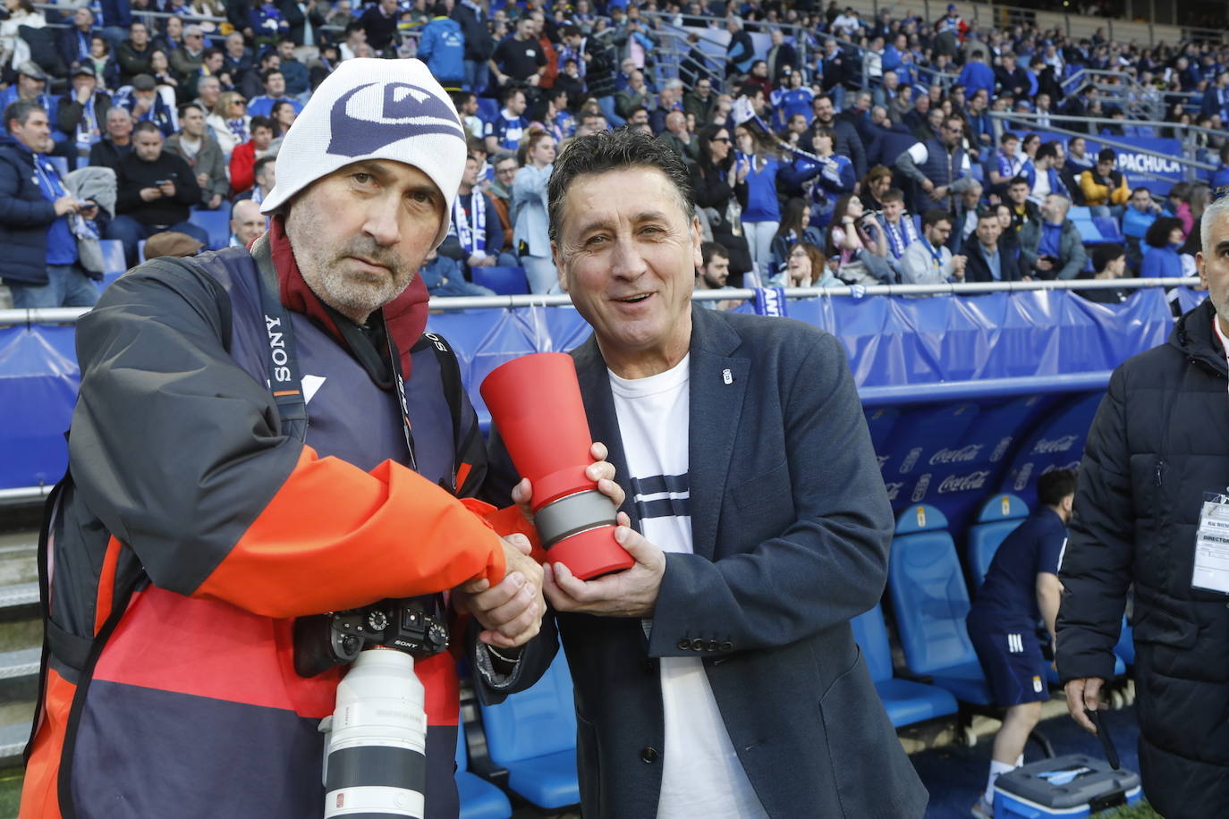 ¿Estuviste viendo el Real Oviedo - Eldense? ¡Búscate en las fotos del Tartiere!