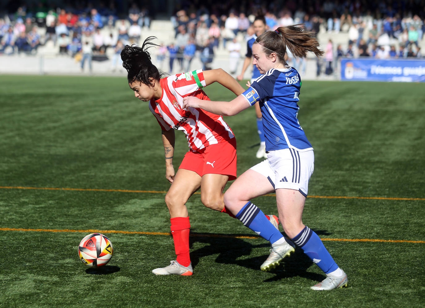 El derbi femenino Real Oviedo - Sporting de Gijón, en imágenes