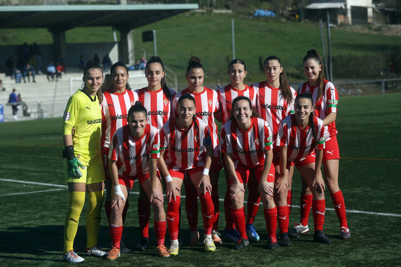 El derbi femenino Real Oviedo - Sporting de Gijón, en imágenes