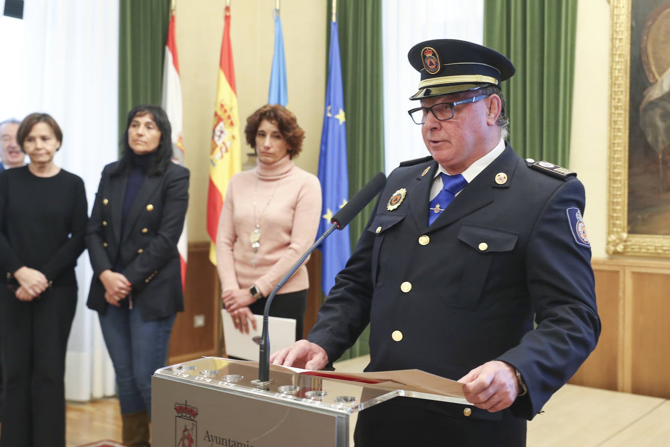 Gijón rinde un sentido homenaje a Inés Sánchez, la voluntaria de Protección Civil fallecida en un accidente