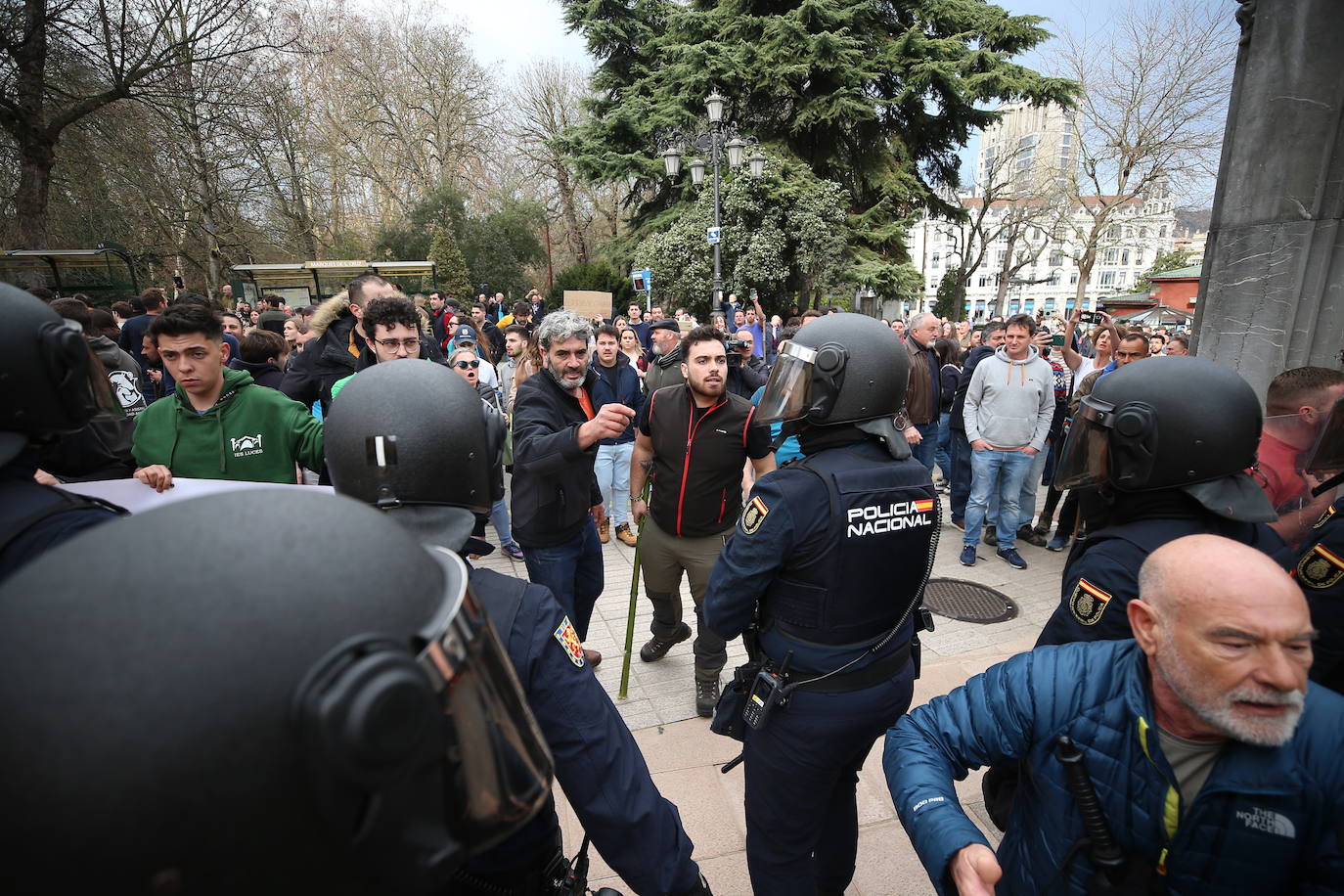 Tractorada en Asturias: las imágenes que deja la protesta del campo asturiano