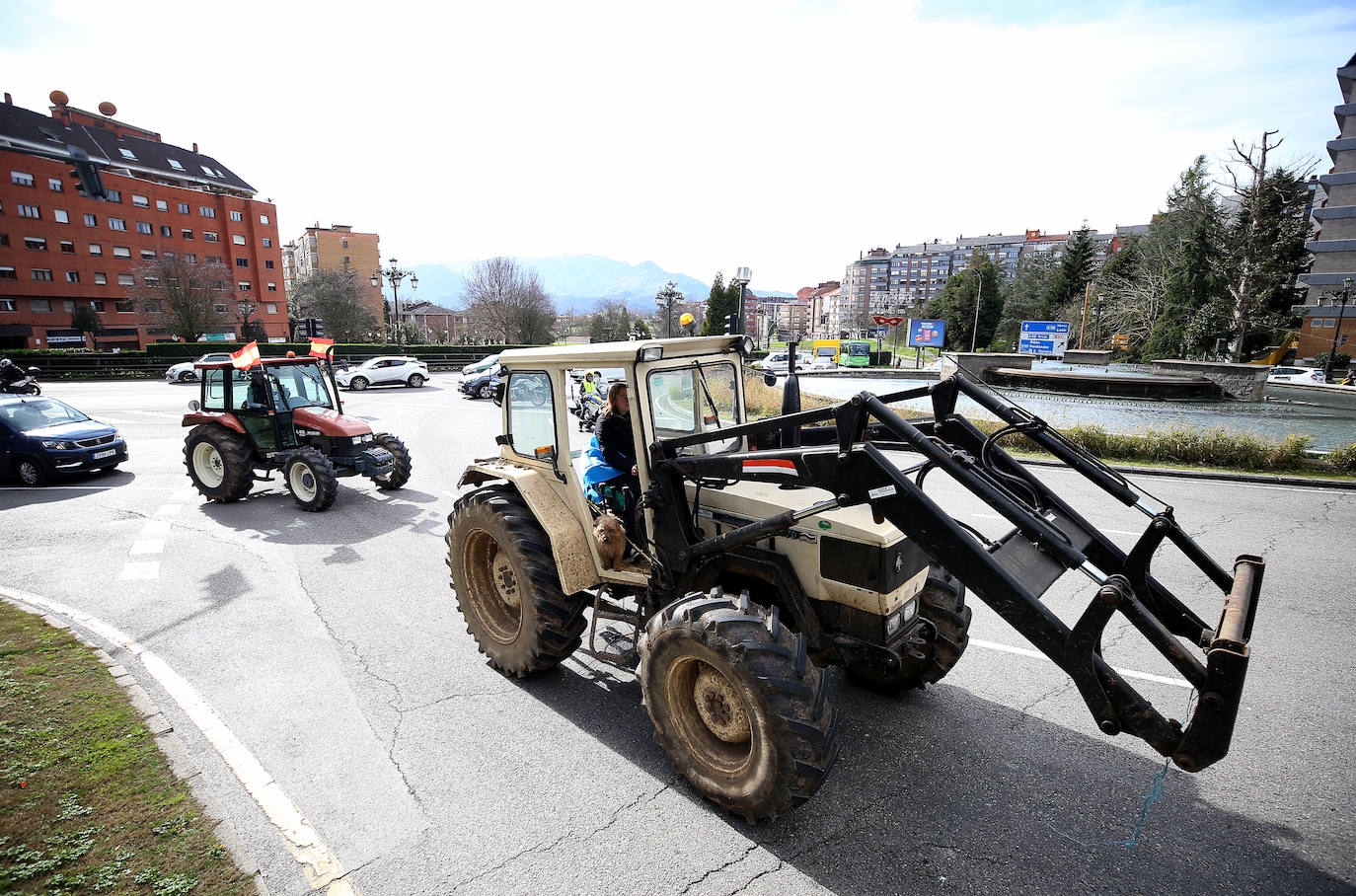 Tractorada en Asturias: las imágenes que deja la protesta del campo asturiano