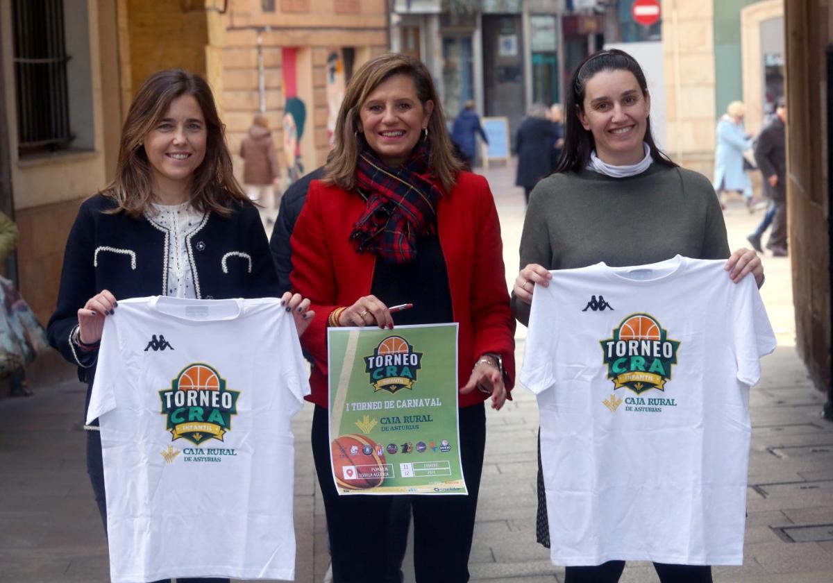 Presentación del cartel y la camiseta del torneo.