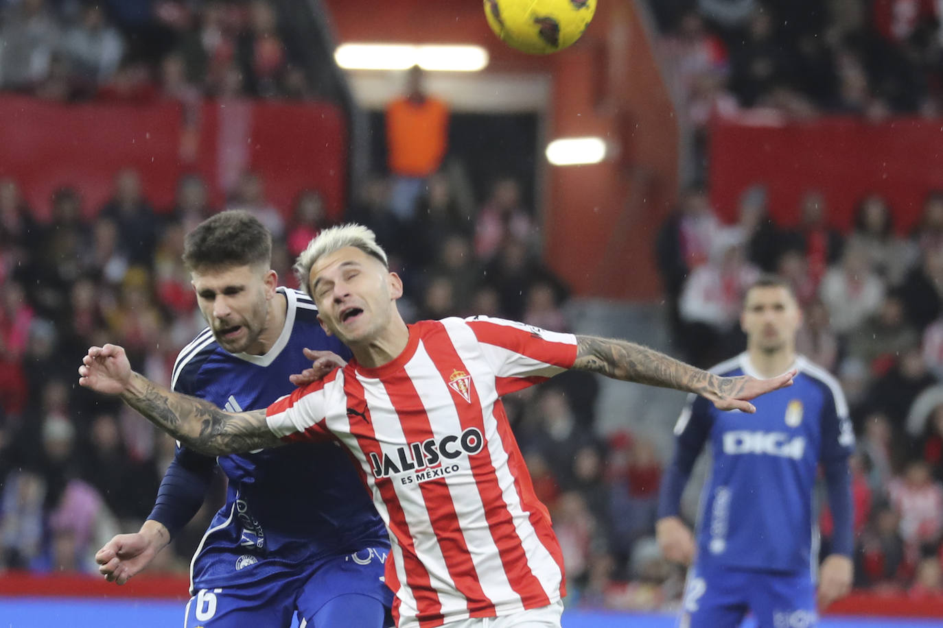 Las mejores imágenes del derbi Sporting - Real Oviedo