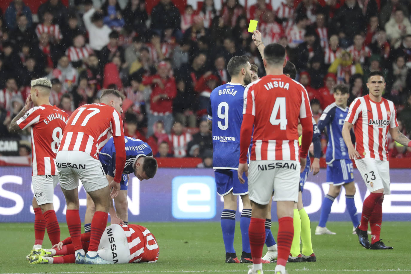 Las mejores imágenes del derbi Sporting - Real Oviedo