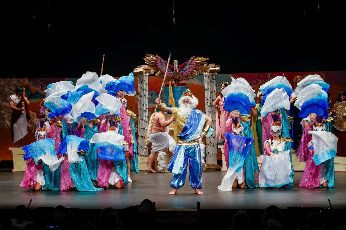 Las charangas llenan el Teatro Jovellanos por segundo día