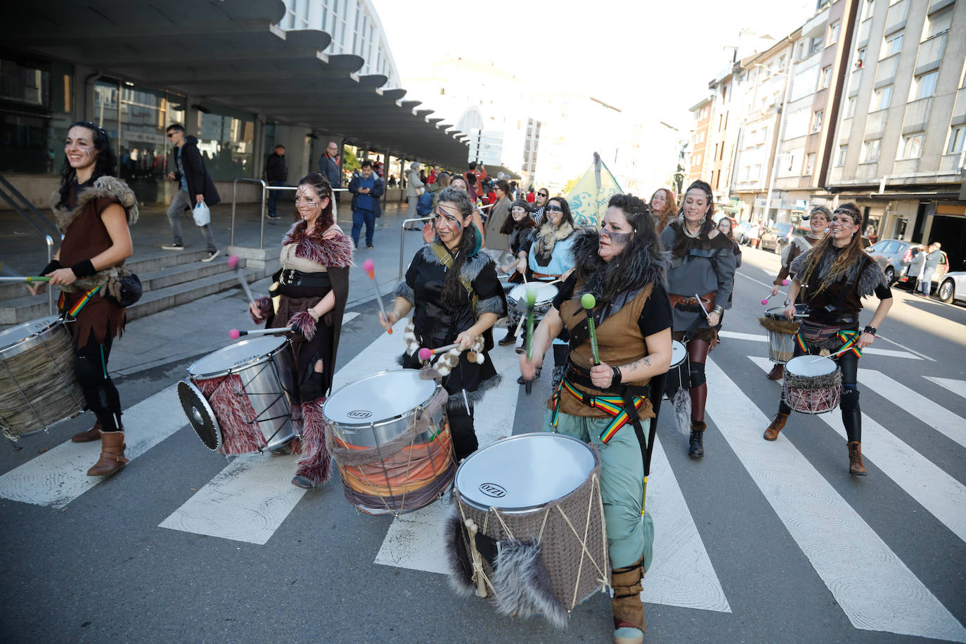 Diversión por las calles de Siero: así fue el gran desfile de carnaval