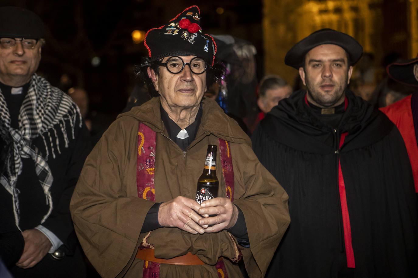 Avilés entierra a la sardina y despide su carnaval