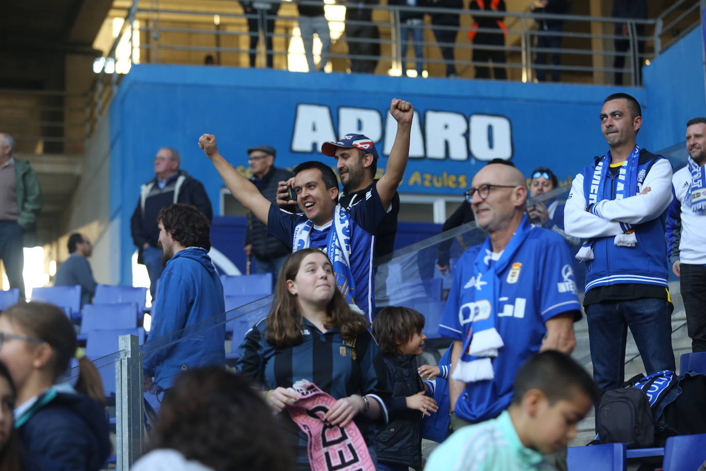 ¿Estuviste viendo el Oviedo - Burgos en el Tartiere? ¡Búscate en las fotos!