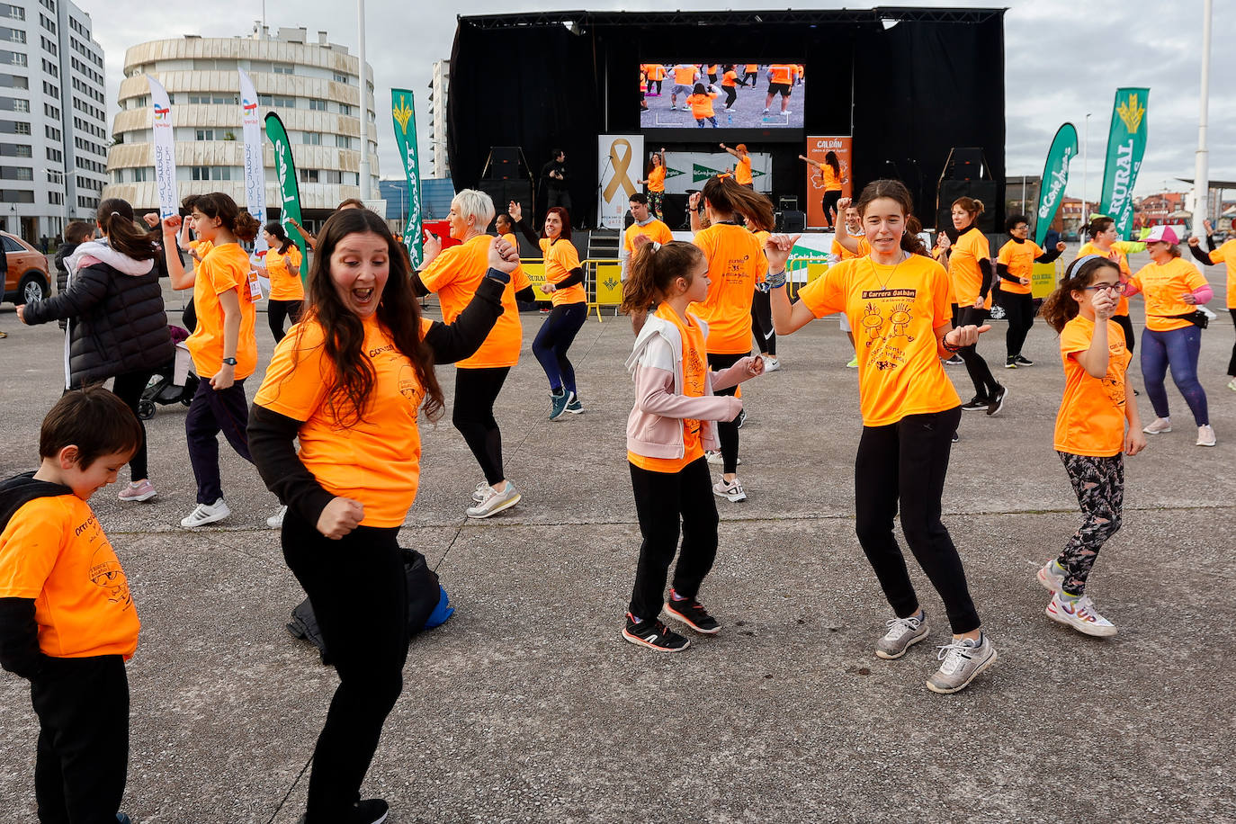 Las imágenes de la carrera Galbán en Gijón