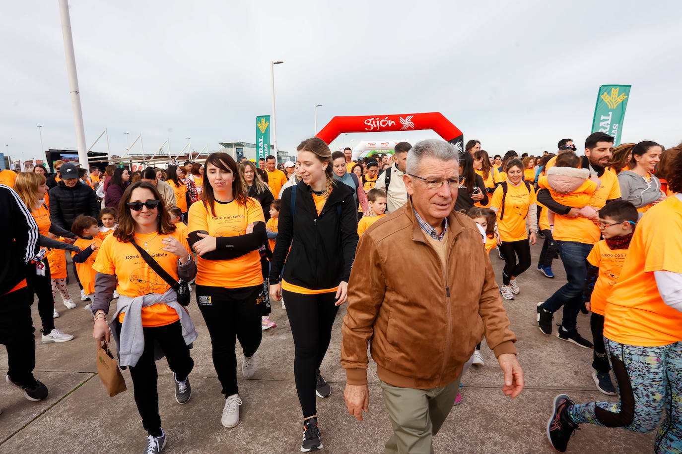 Las imágenes de la carrera Galbán en Gijón