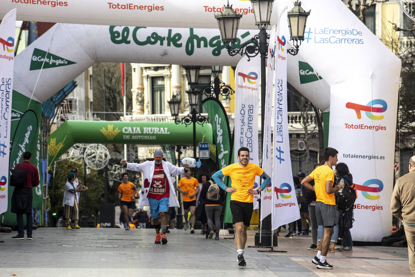 Las imágenes de la carrera Galbán en Oviedo