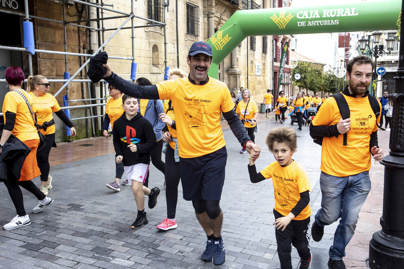 Las imágenes de la carrera Galbán en Oviedo