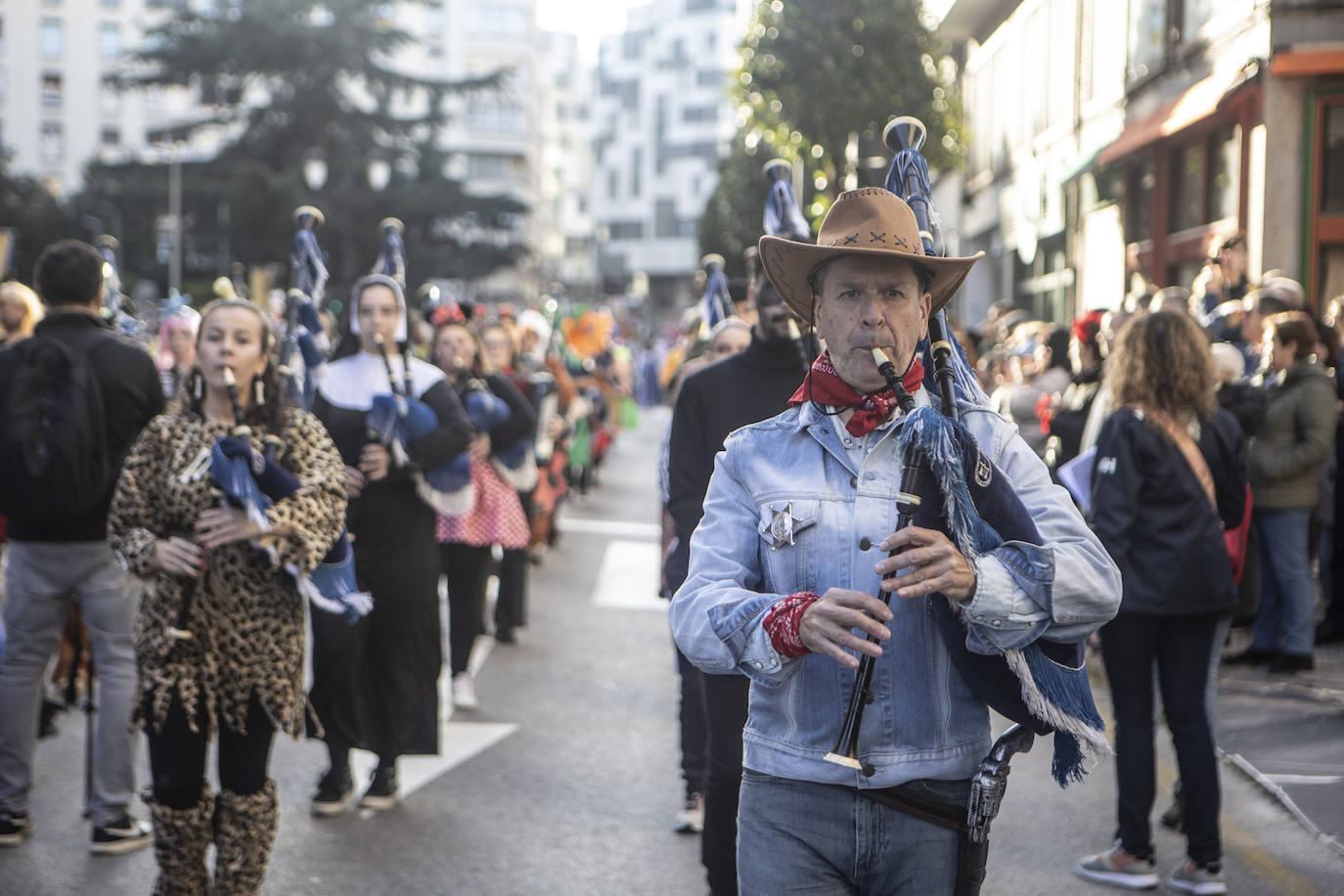 La celebración del antroxu de Oviedo, en imágenes