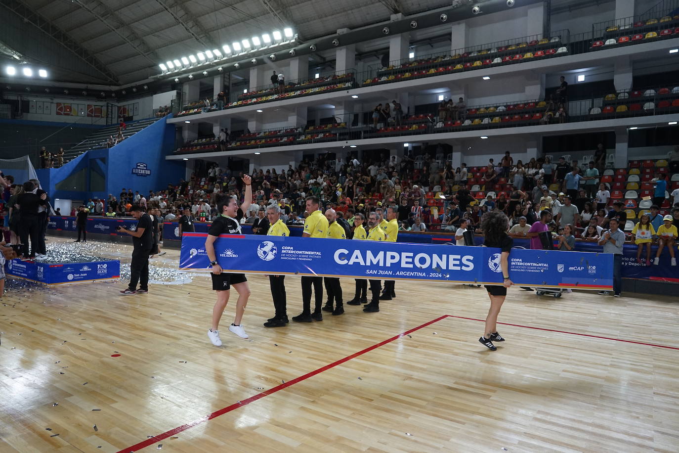 La gloria del Telecable Hockey es mundial