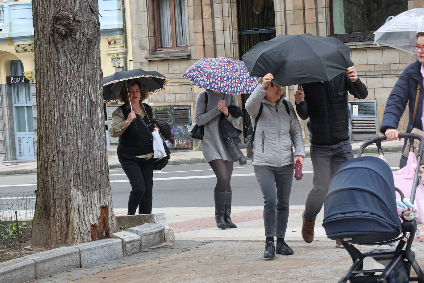 Temporal de viento y lluvia en Asturias: las imágenes de la borrasca &#039;Louis&#039;