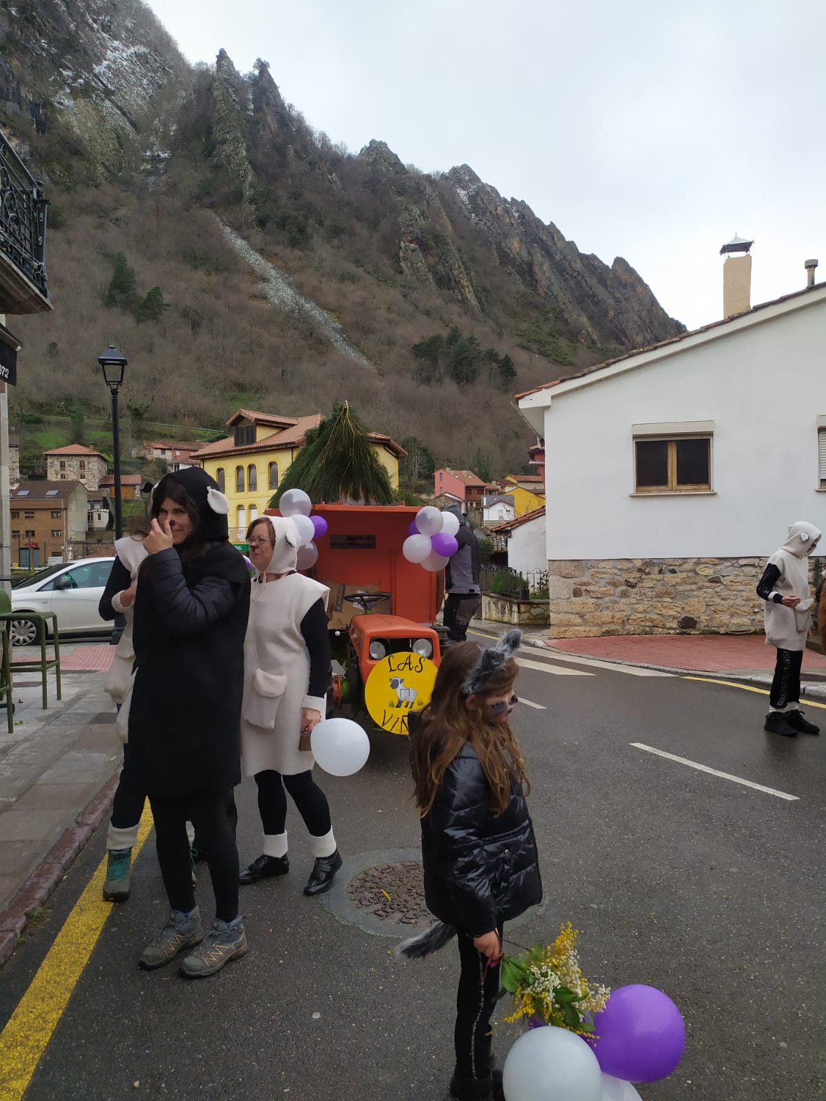 Aún queda Antroxu en el occidente asturiano: Somiedo celebra su carnaval