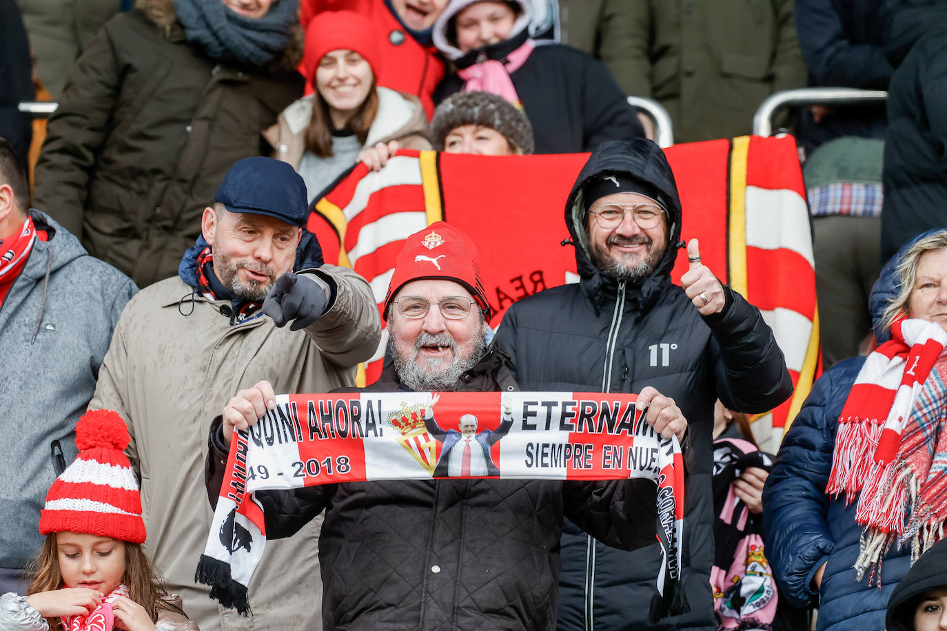 ¿Estuviste en el Burgos - Sporting? ¡Búscate en las fotos!