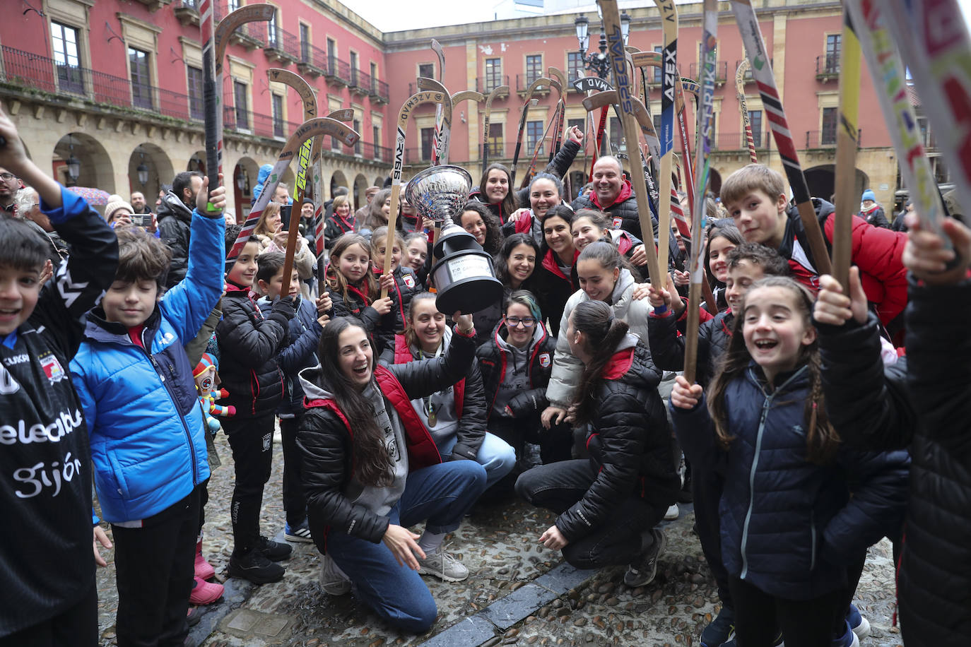 Gijón homenajea a las campeonas del mundo