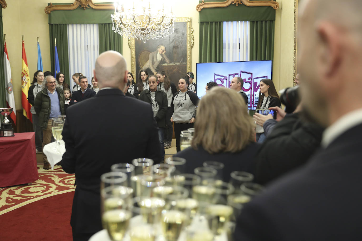 Gijón homenajea a las campeonas del mundo