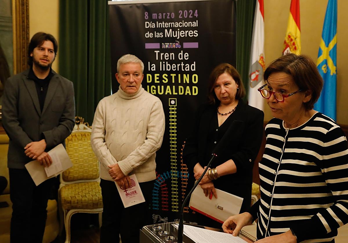 Pasión Vega y Candela Peña, en el programa cultural del 8M de Gijón